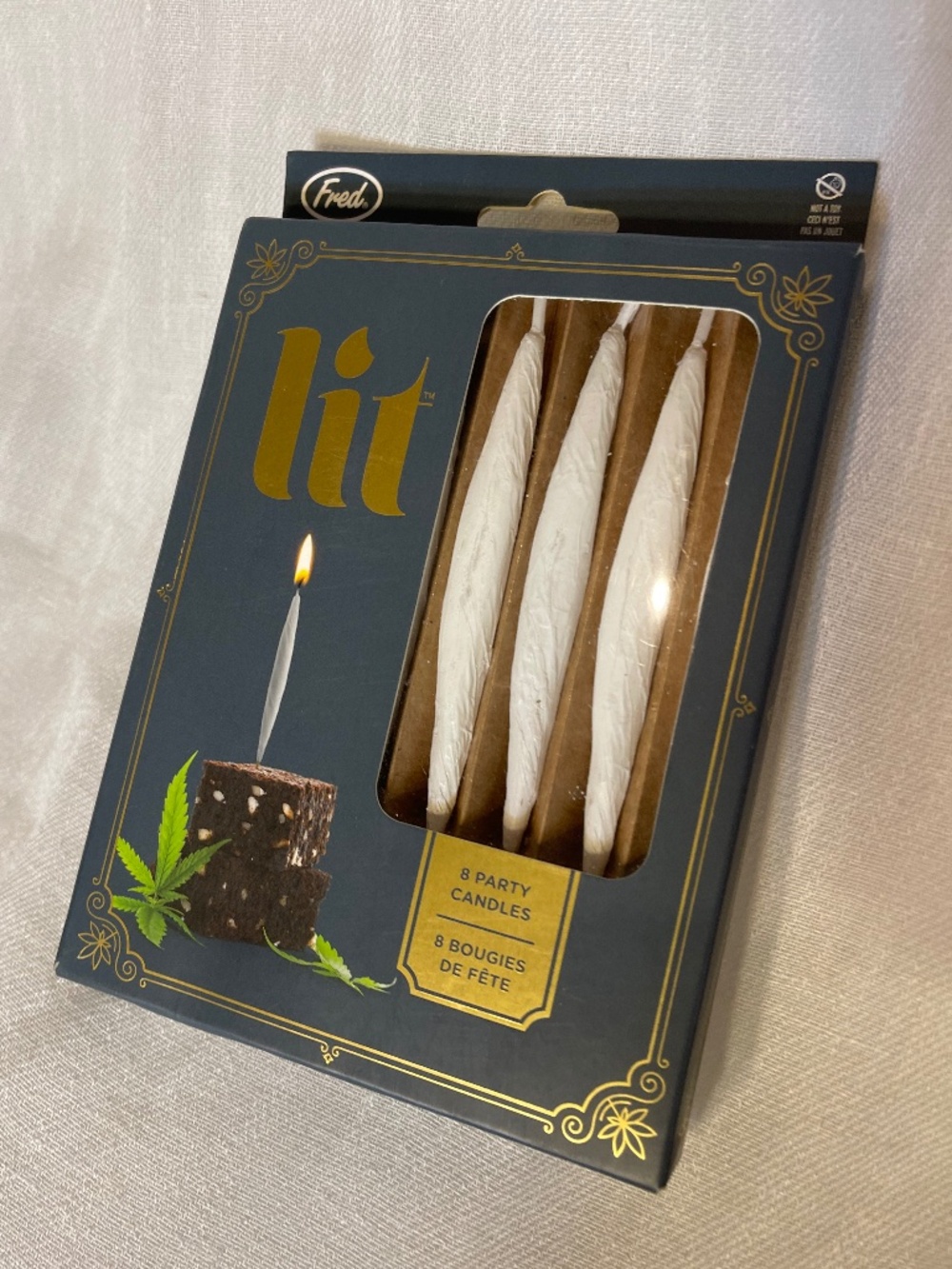 Yankee Candle White Party Twist Candles in Gold-Accented Box